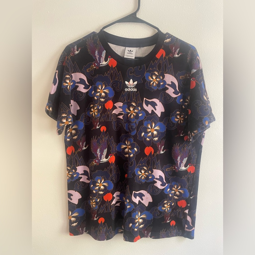 Adidas Women's Navy Blue Short Sleeve Sweater Size Medium